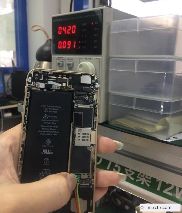iPhone6手机进水不开机故障维修